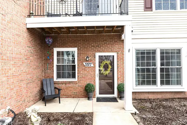 3377 Kneeland Circle, Howell, MI 48843