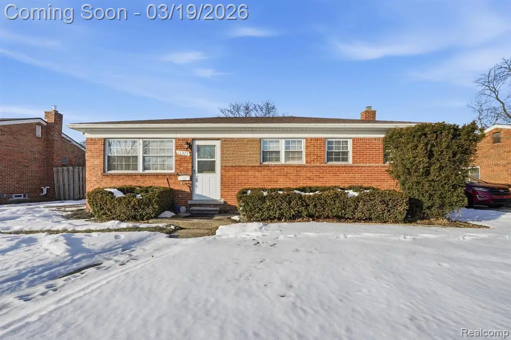 11377 Mae Avenue, Warren, MI 48089 - #1