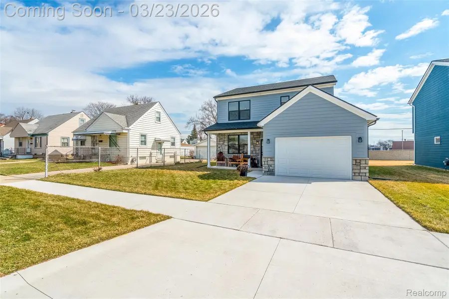 25800 Groveland, Roseville, MI 48066 - #3