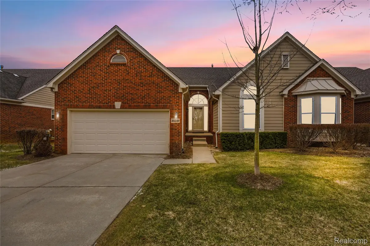 30249 Viewcrest Drive, Novi, MI 48377 - #1