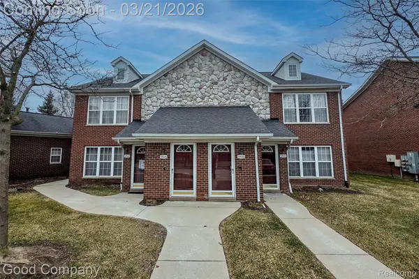 33530 Utica Road, Fraser, MI 48026