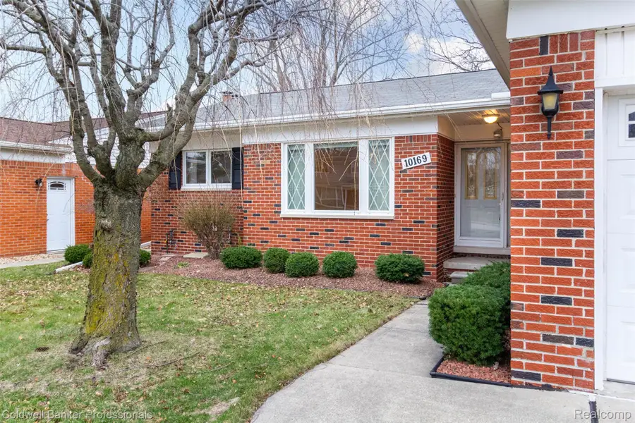 10169 Northway, Allen Park, MI 48101 - #3