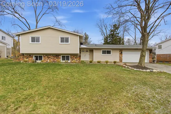 6780 Post Oak Drive, WestBloomfield, MI 48322