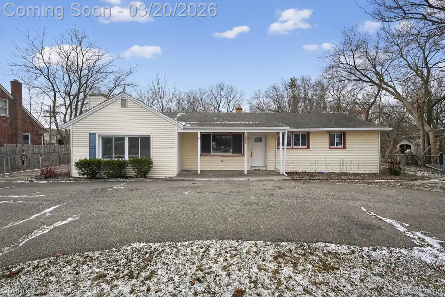 1336 E Long Lake Road, Troy, MI 48085 - #2