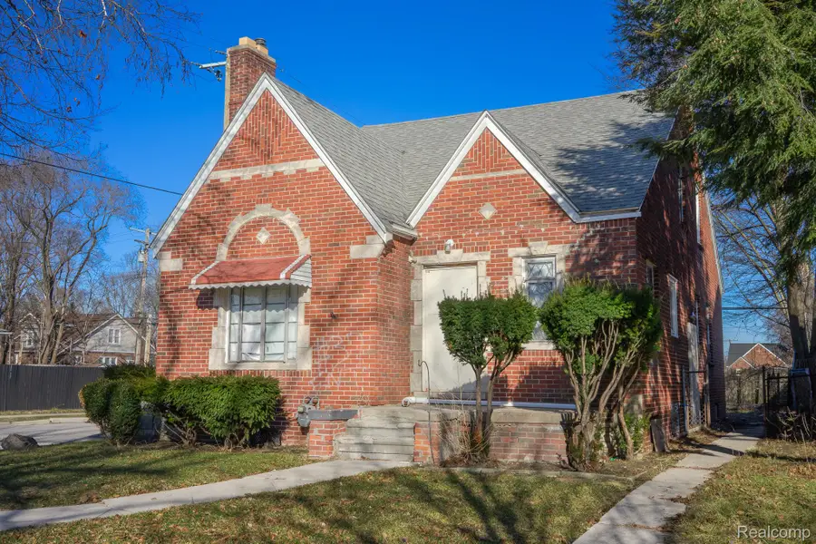 18712 Waltham Street, Detroit, MI 48205 - #2