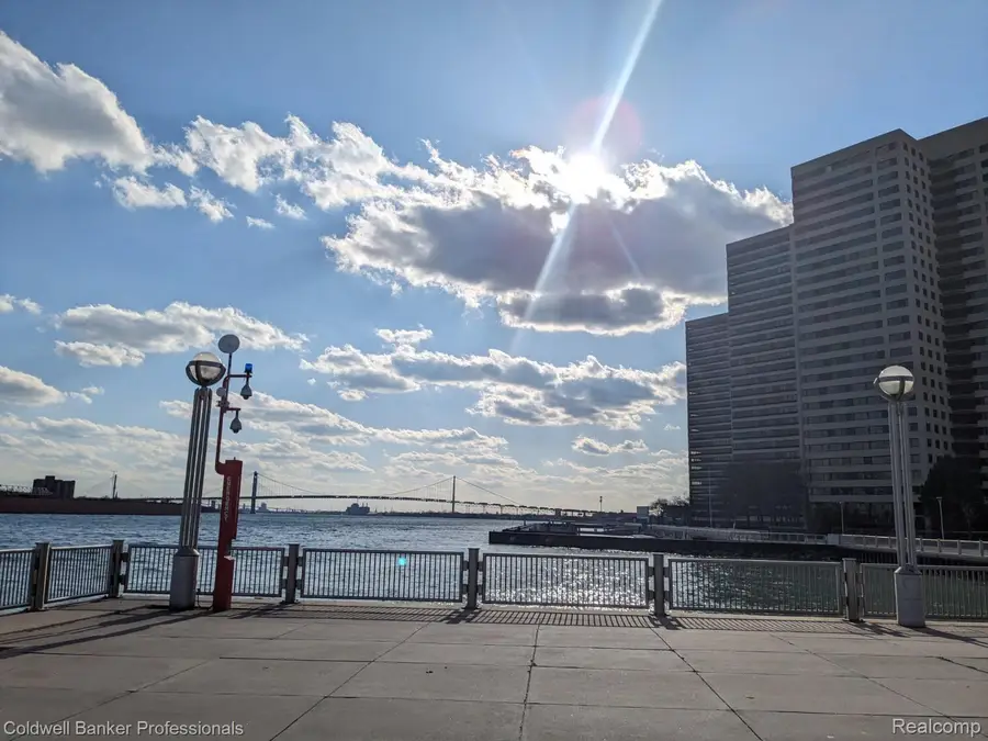 300 Riverfront Drive #14-G, Detroit, MI 48226 - #3