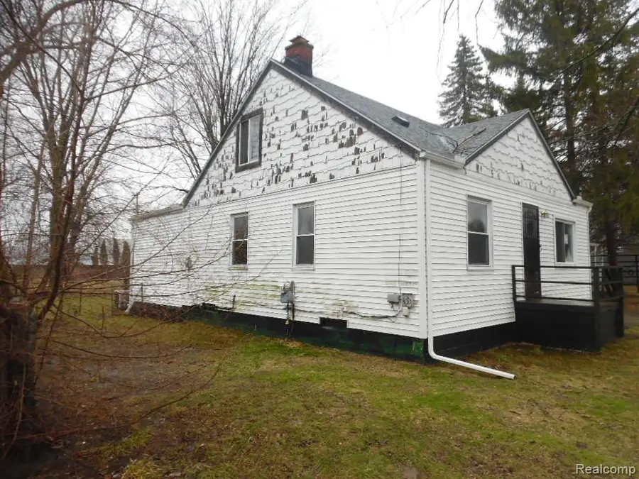 26338 Wolverine Street, Madison Heights, MI 48071 - #3