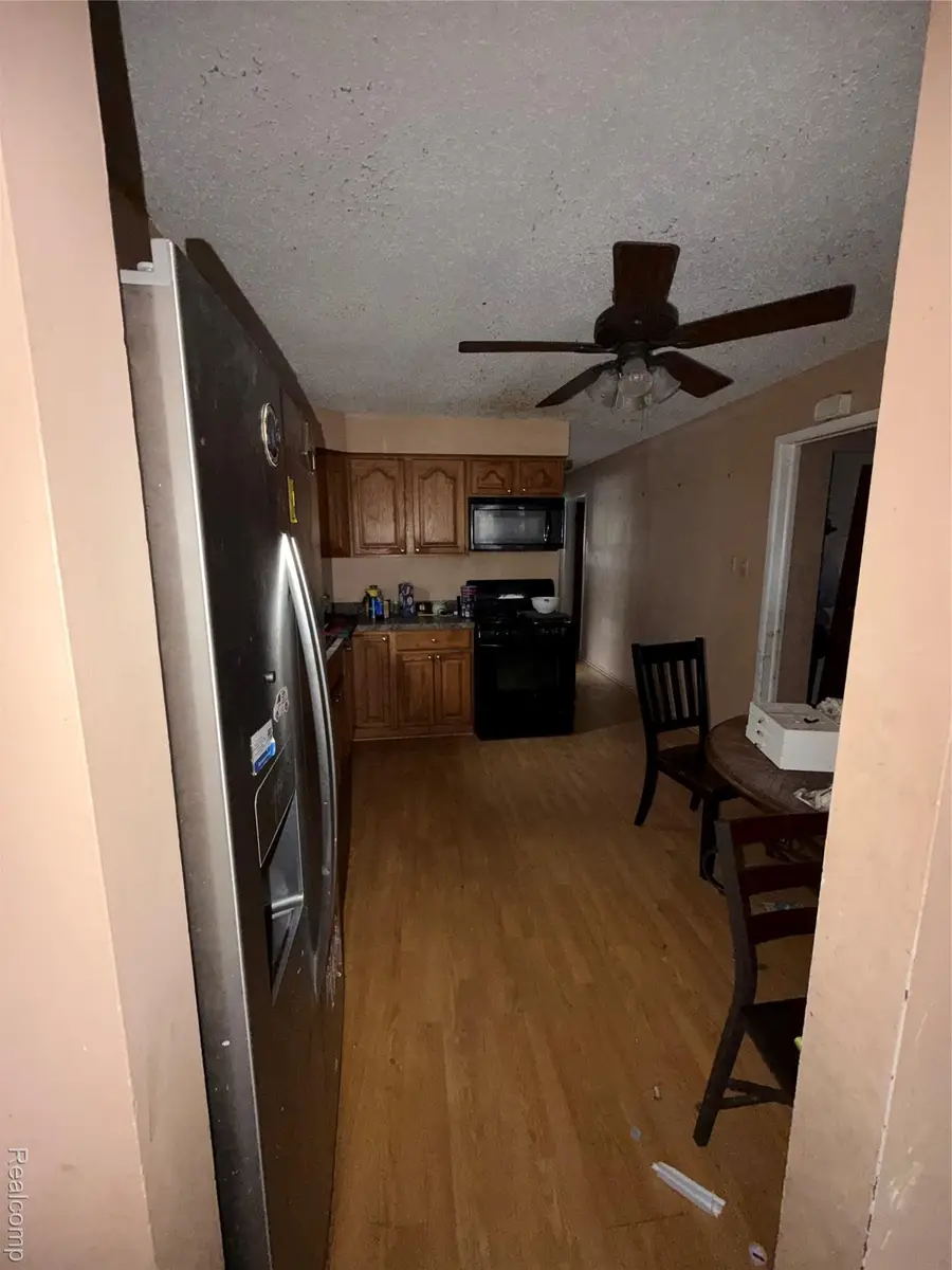 346 Labadie Street, Ecorse, MI 48229 - #3