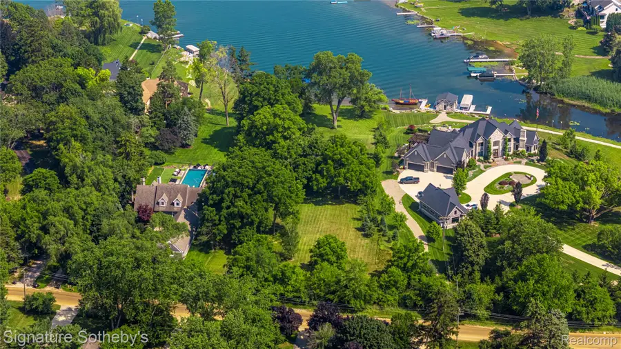 2475 N Lake Angelus Road W, Lake Angelus, MI 48326 - #3