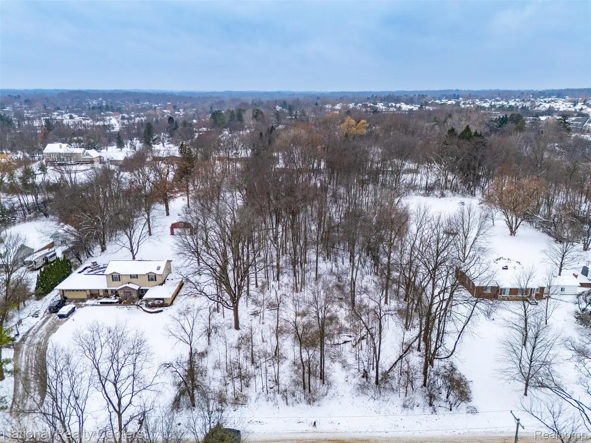 31061 Glenmuer Street, Farmington Hills, MI 48334 - #1