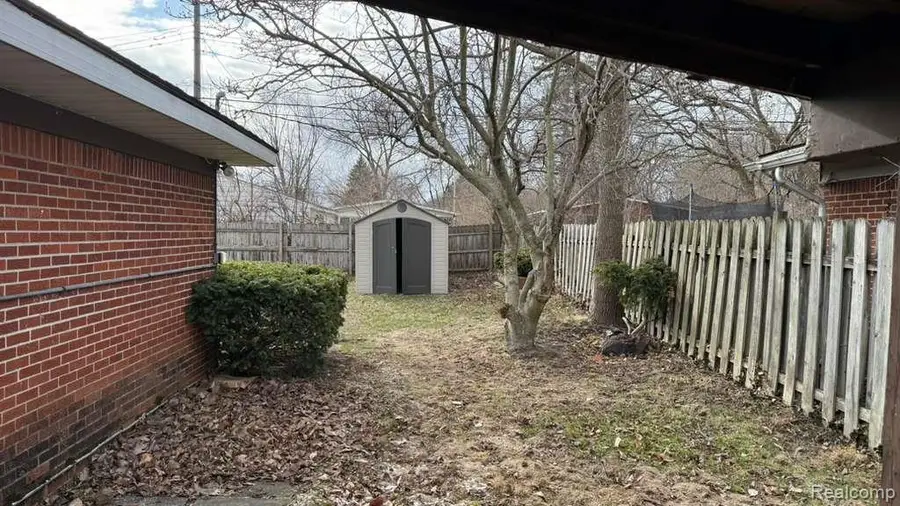 7457 Harrison Street, Westland, MI 48185 - #3