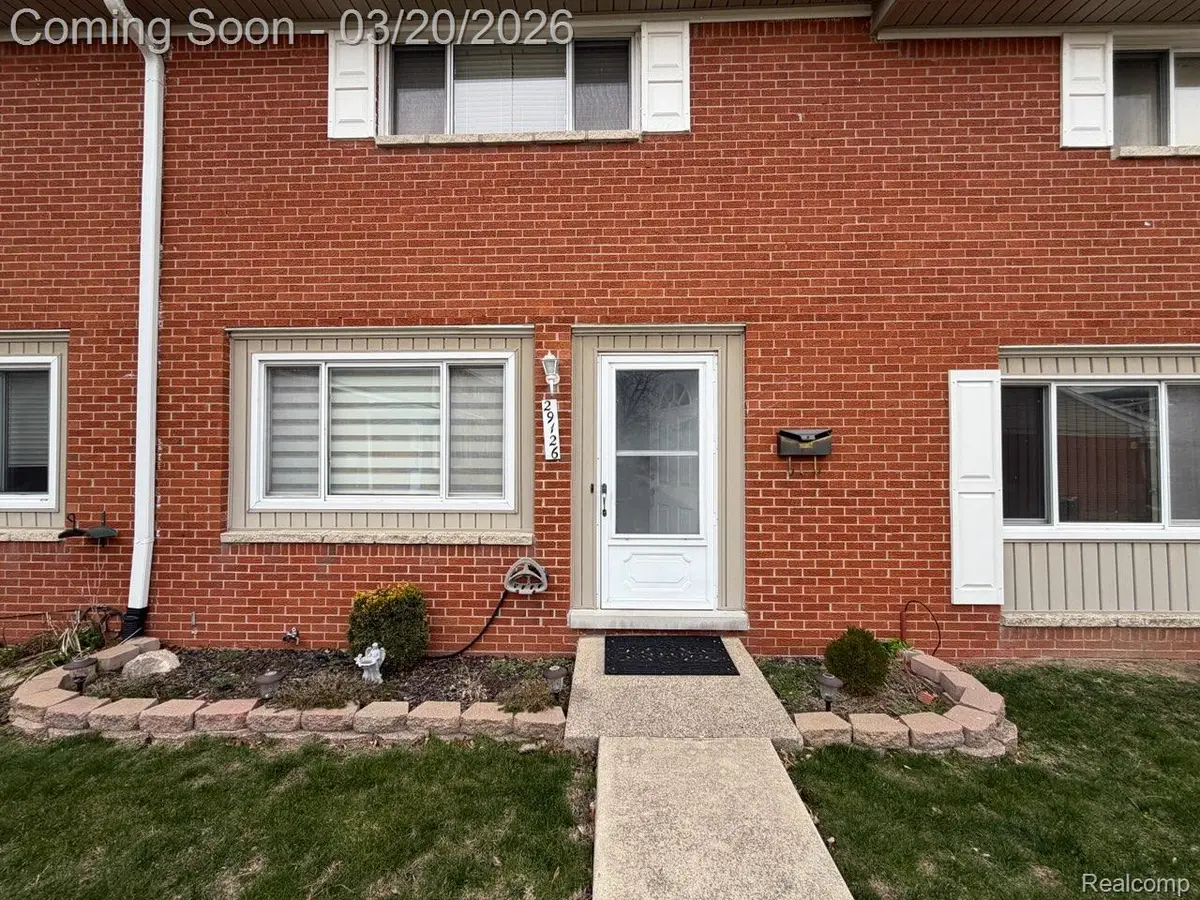 29126 Manchester Street, Westland, MI 48185 - #1