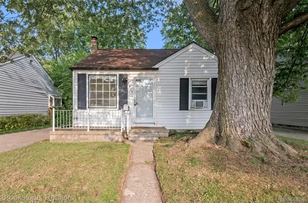 5689 Cornell Street, DearbornHeights, MI 48125