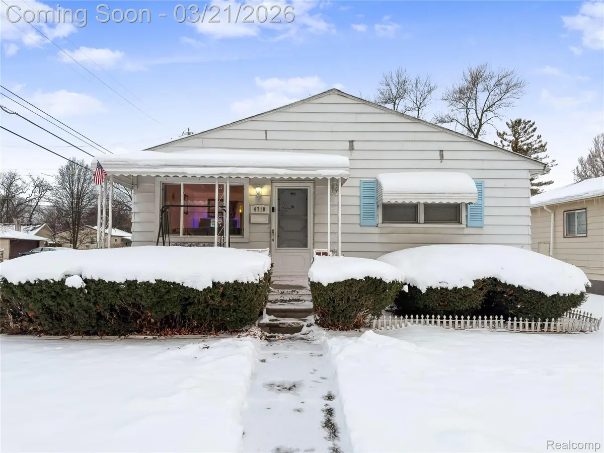 4710 Edgewood Street, Dearborn Heights, MI 48125 - #1