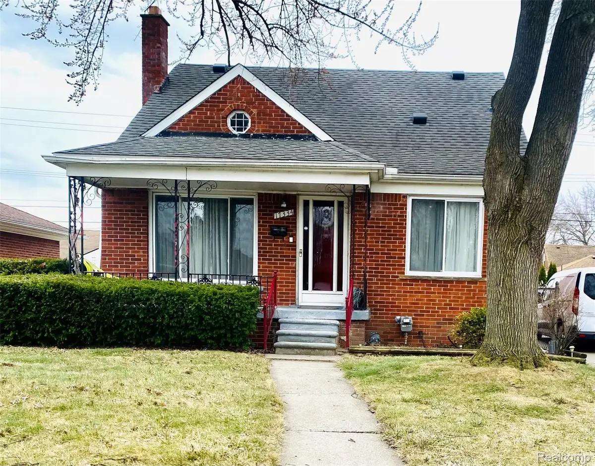 17334 Sprenger Avenue, Eastpointe, MI 48021 - #1