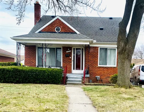 17334 Sprenger Avenue, Eastpointe, MI 48021