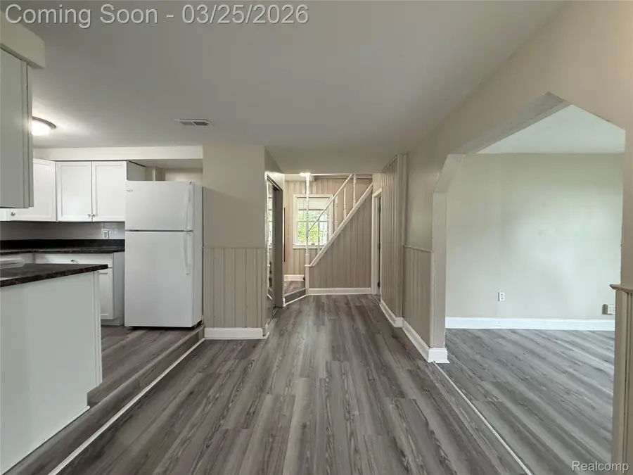 19071 Toepfer Drive, Eastpointe, MI 48021 - #2