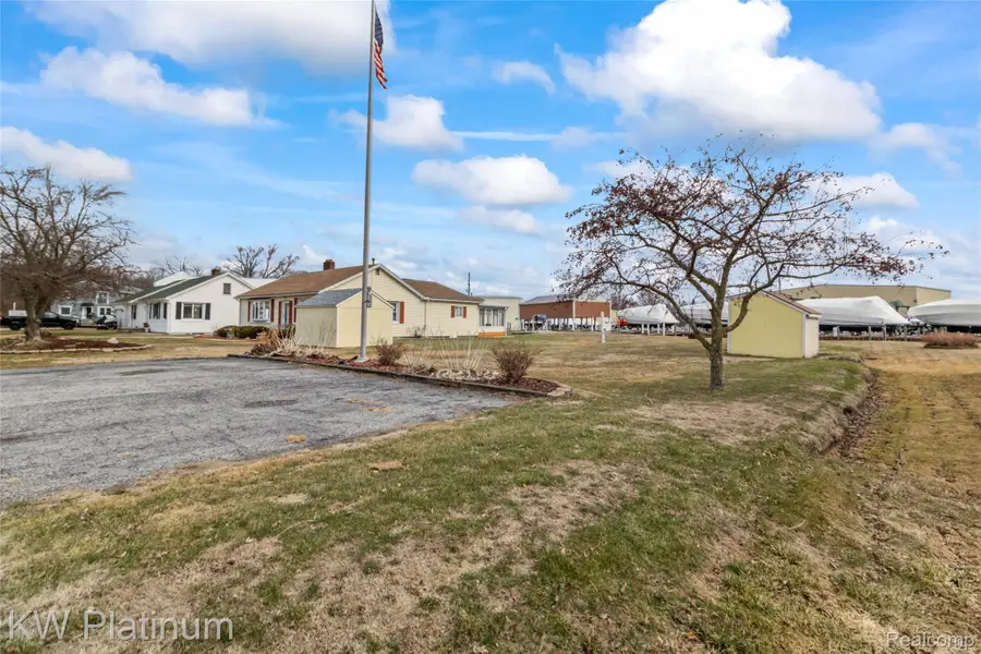 7825 Alexandria Drive, Fair Haven, MI 48023 - #2