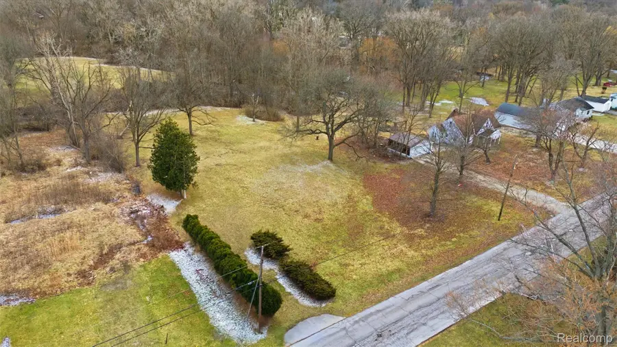 24818 Lois Lane, Southfield, MI 48075 - #3