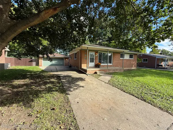 454 Tilmor Drive, Waterford, MI 48328