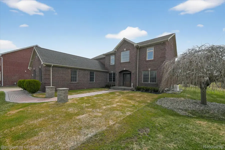 46625 Saltz Road, Canton, MI 48187 - #3