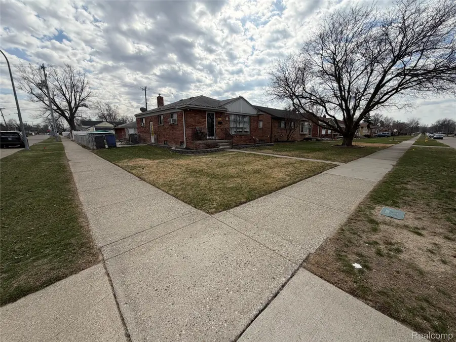 32011 Grandview Avenue, Westland, MI 48186 - #3