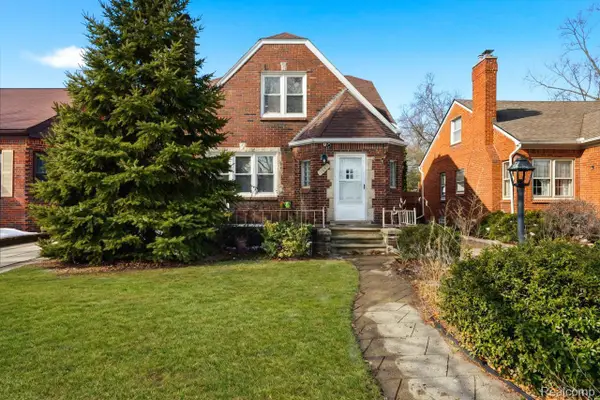 2045 N Elizabeth Street, Dearborn, MI 48128