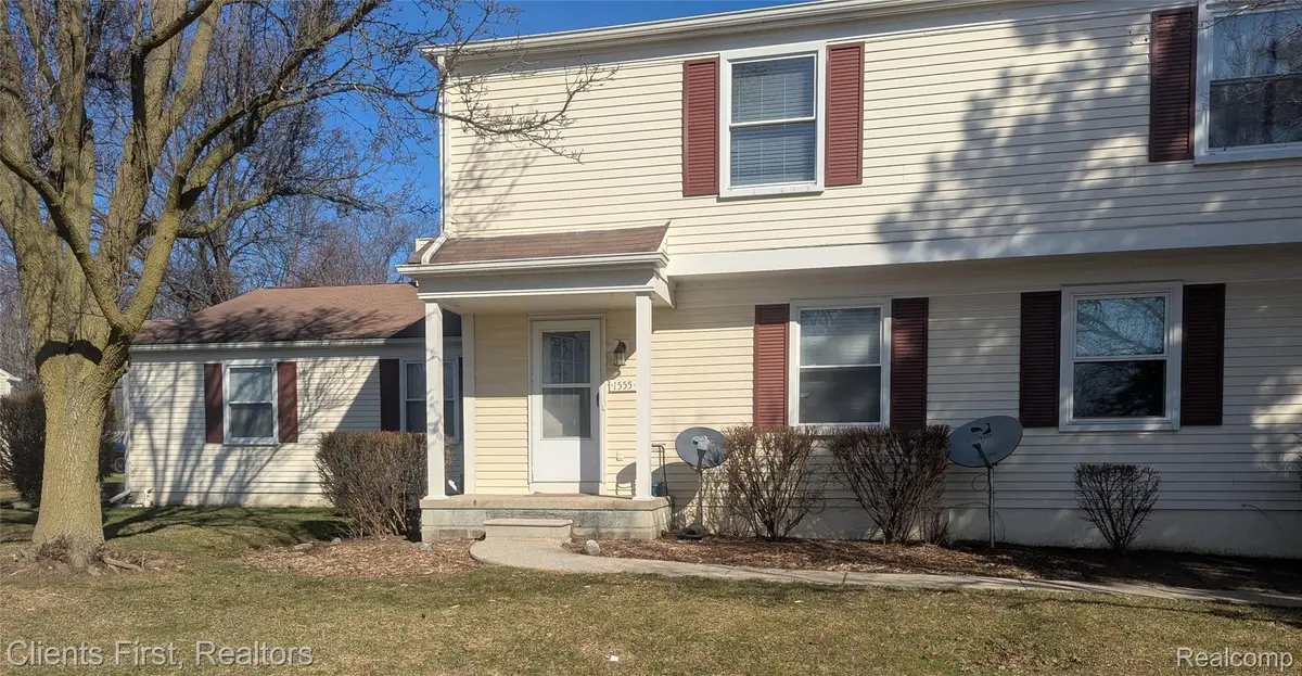 1555 Mariner Drive, Walled Lake, MI 48390 - #1