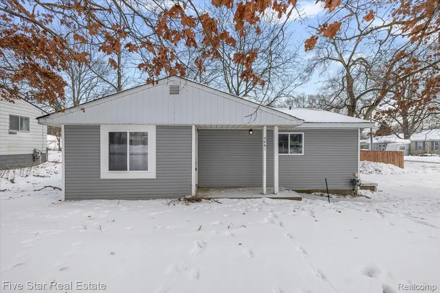 3061 Culbertson Avenue, Rochester Hills, MI 48307 - #3