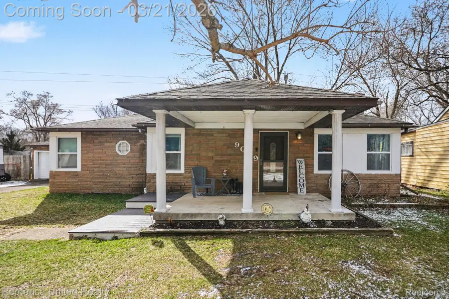 9079 Grove Drive, Whitmore Lake, MI 48189 - #2