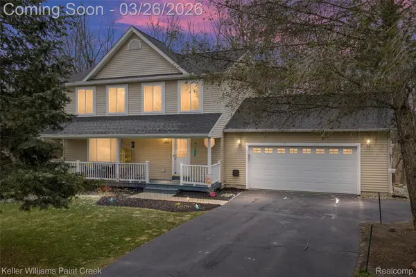 2456 Spartans Trail, Pinckney, MI 48169