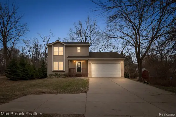 3441 W Auburn Road, RochesterHills, MI 48309