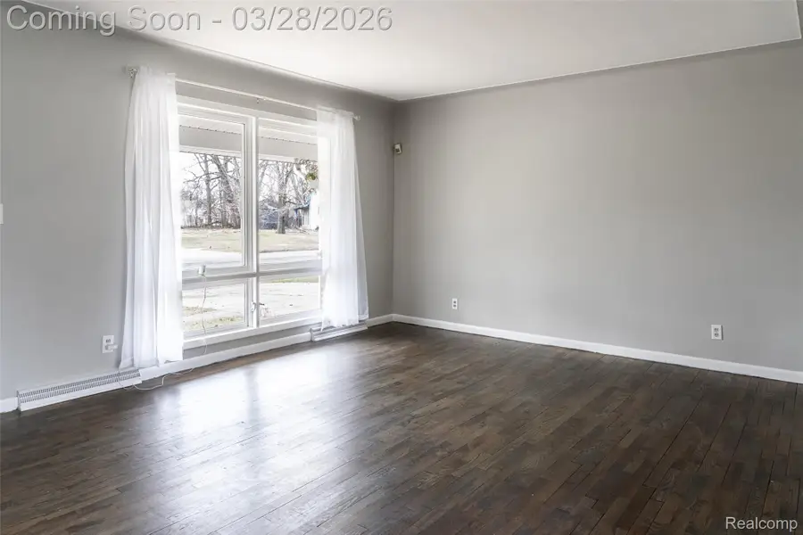 132 E Euclid Avenue, Jackson, MI 49203 - #2