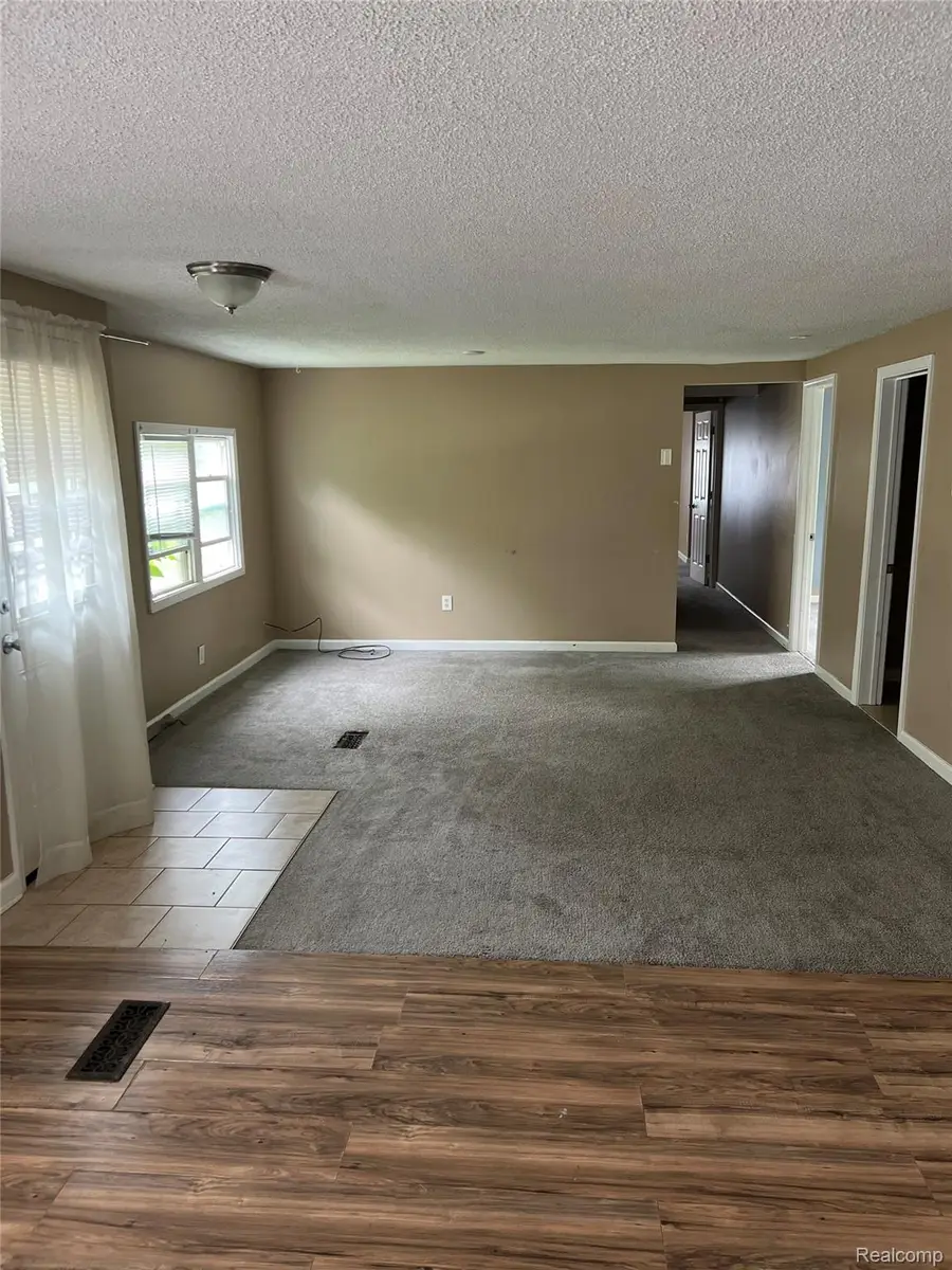 35945 Herman Street, Romulus, MI 48174 - #2