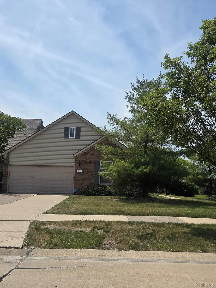1900 Player Circle E, Westland, MI 48186 - #3