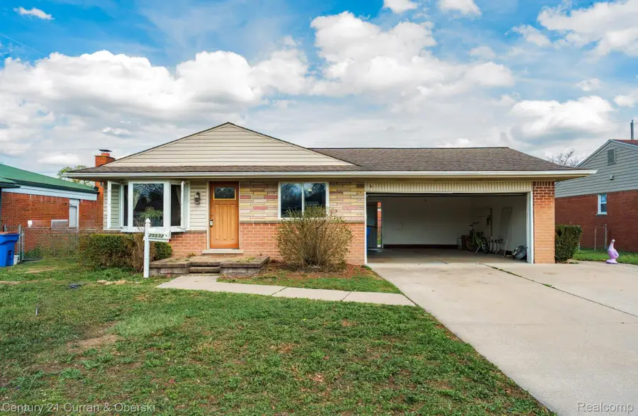 25532 Thomas Drive, Warren, MI 48091 - #2