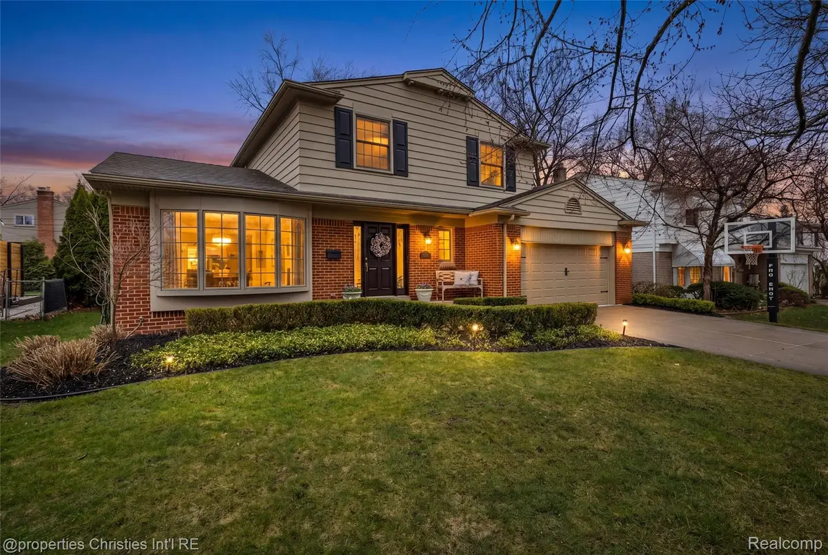 1628 Old Salem, Plymouth, MI 48170 - #1