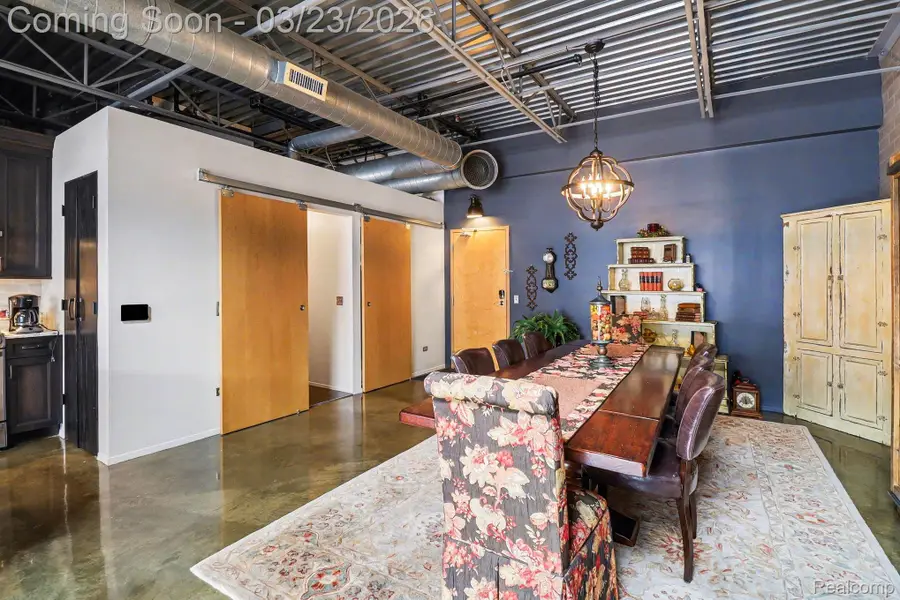 322 E Harrison Avenue, Royal Oak, MI 48067 - #3