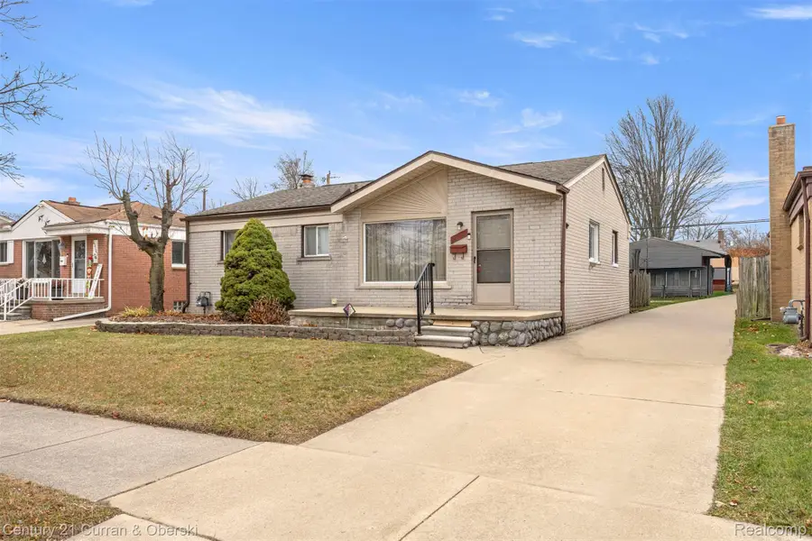 23353 Wohlfeil Street, Taylor, MI 48180 - #2