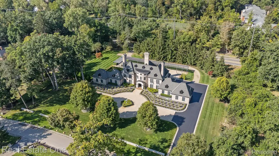 1343 Orchard Ridge Road, Bloomfield Hills, MI 48304 - #2