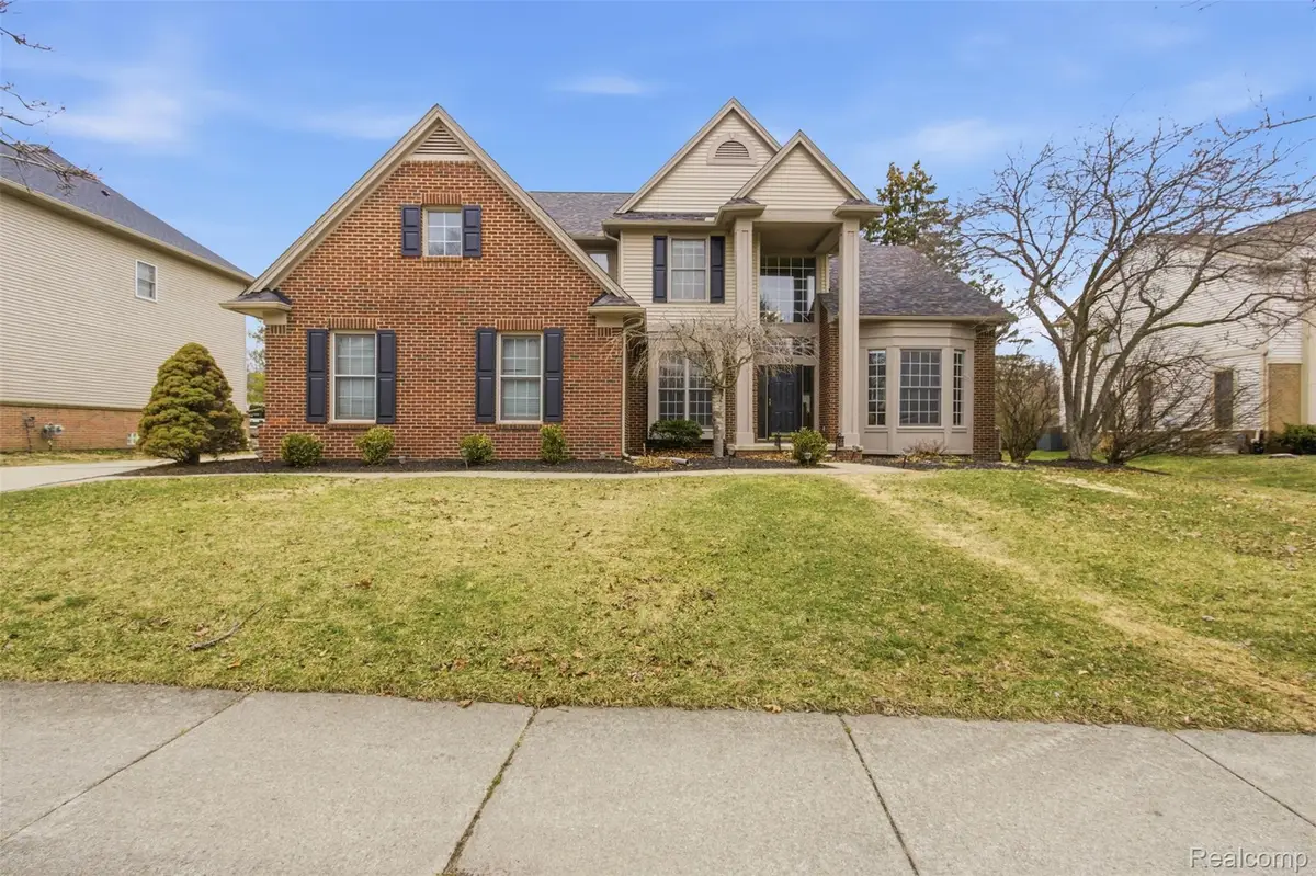 5139 Birkdale Drive, Commerce Township, MI 48382 - #1