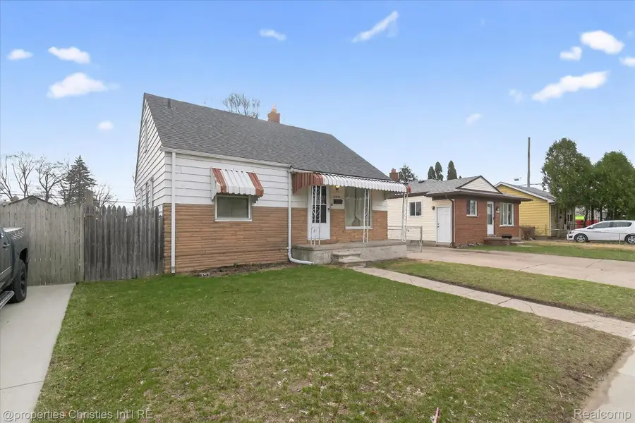 23044 Harding Avenue, Hazel Park, MI 48030 - #2