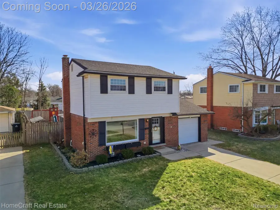 32463 Steinhauer Street, Westland, MI 48186 - #2