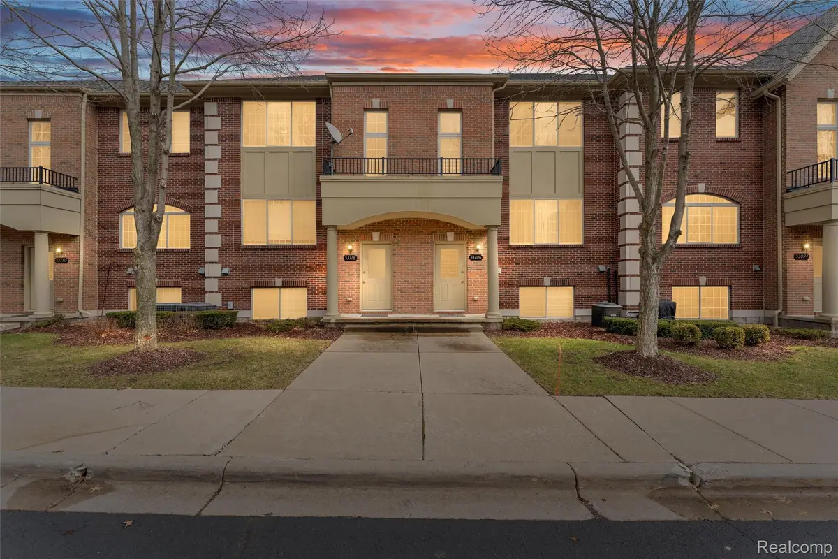 53118 Celtic Drive, Utica, MI 48315 - #1