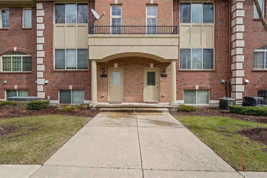 53118 Celtic Drive, Utica, MI 48315 - #3