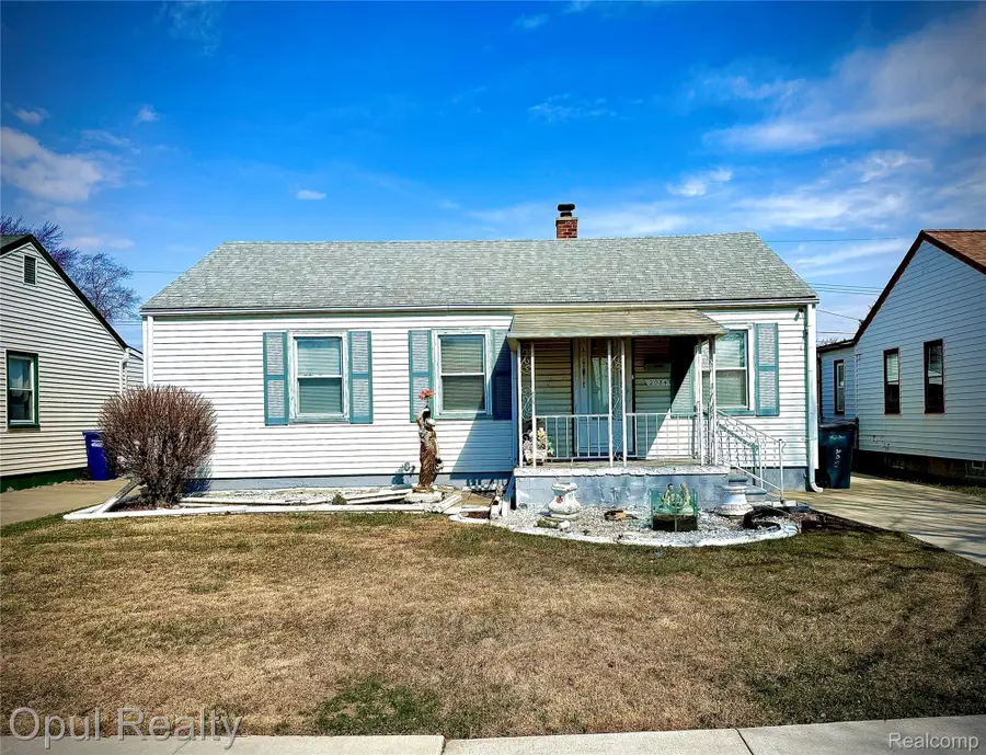 2084 New York Avenue, Lincoln Park, MI 48146 - #3