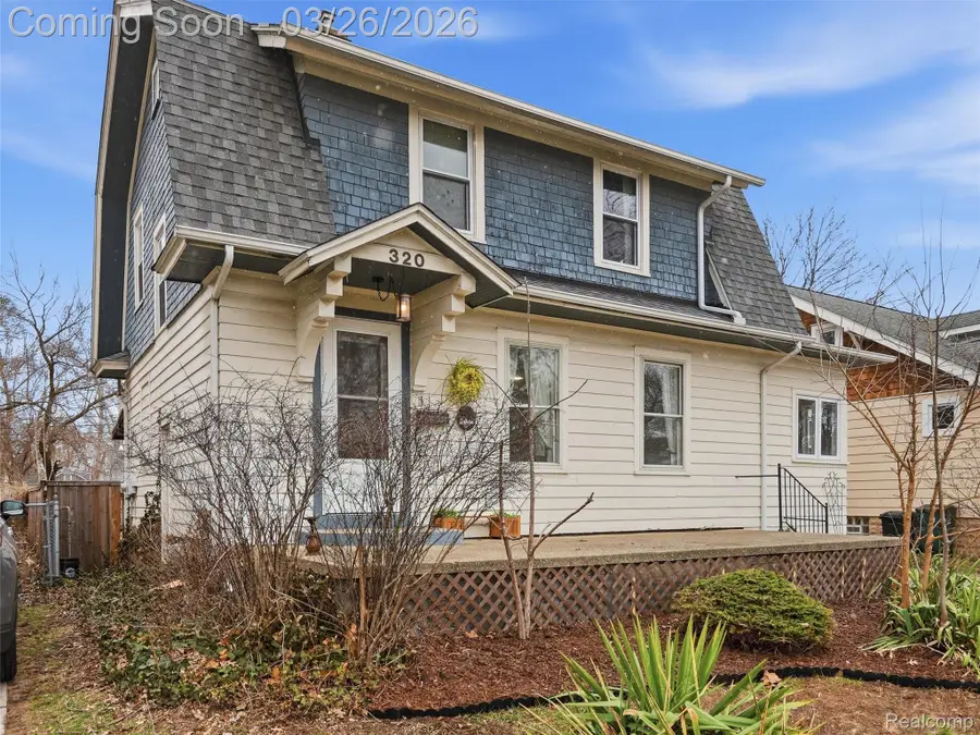 320 W Hazelhurst Street, Ferndale, MI 48220 - #3