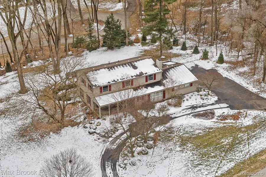 25933 Hersheyvale Drive, Franklin, MI 48025 - #2