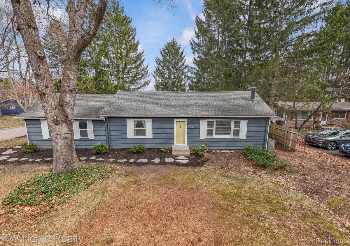 4215 Newton Road, Commerce, MI 48390 - #1