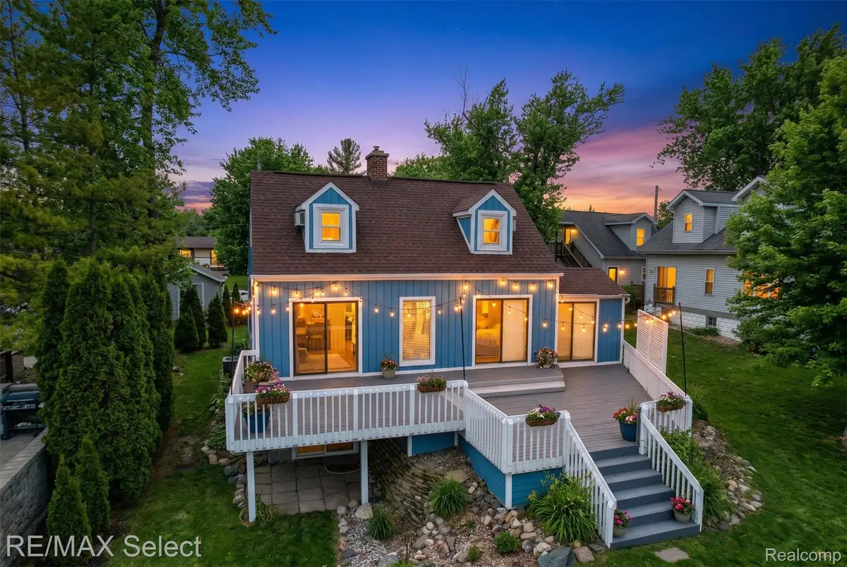 11501 Torrey Road, Fenton, MI 48430 - #1